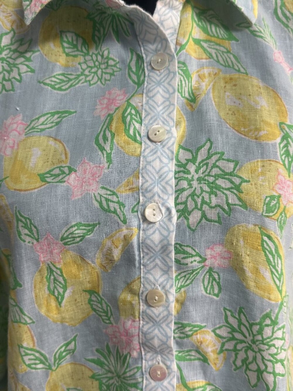 Lilly Pulitzer Eleni Linen Pullover Top Make Lemonade Medium Spring Summer - Picture 2 of 11